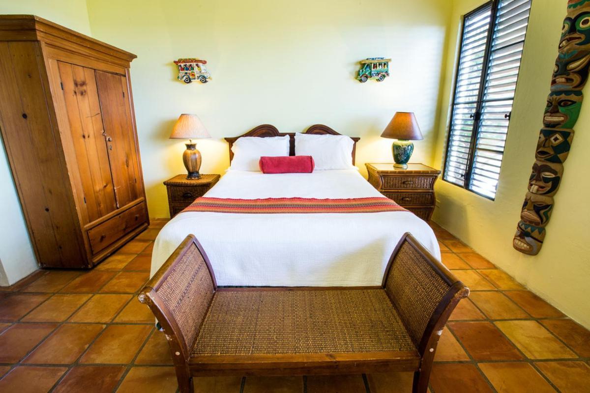 Hotel Hacienda Tamarindo Vieques Esterno foto
